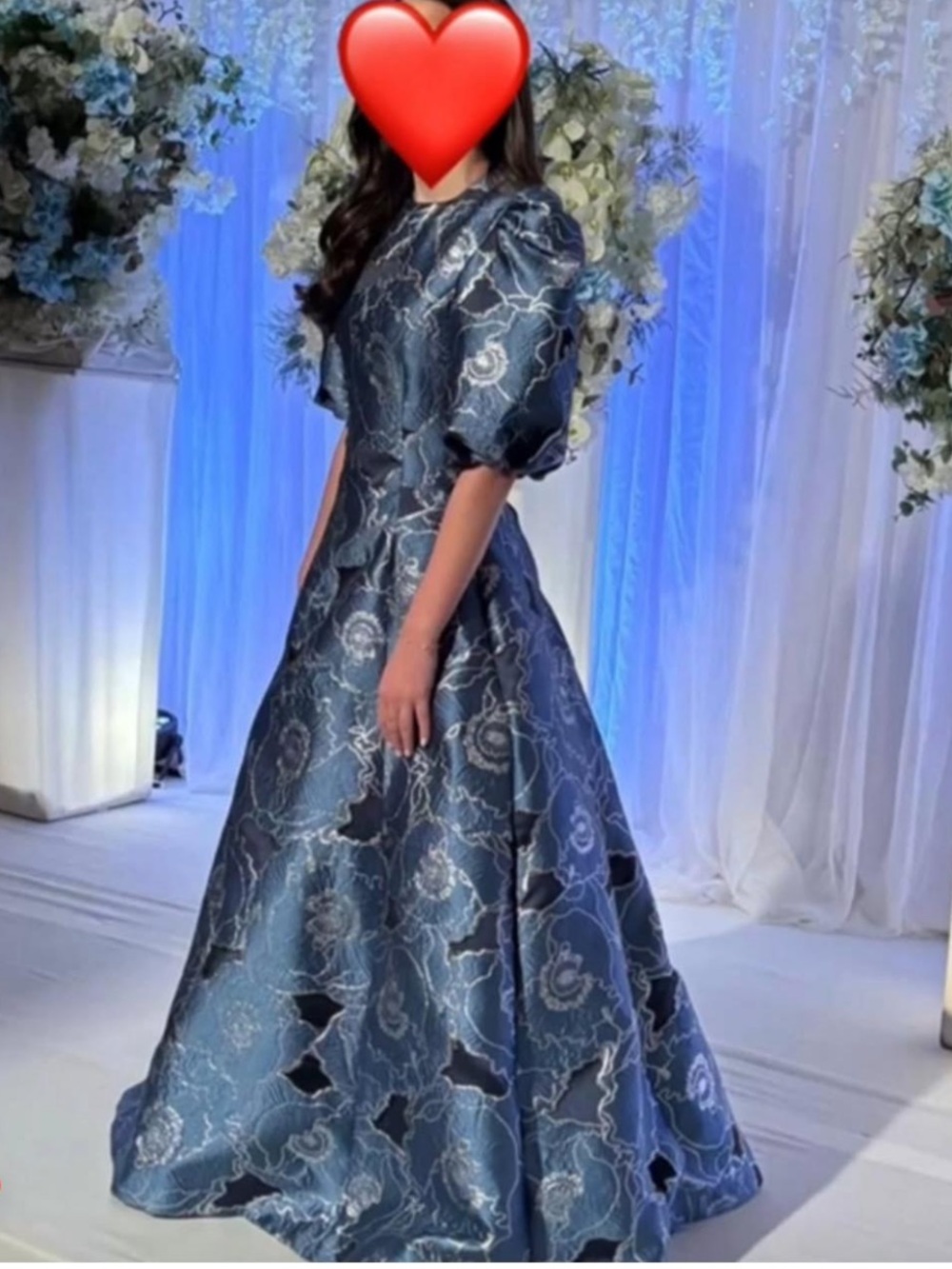 Elegant Blue Jacquard Evening Gown